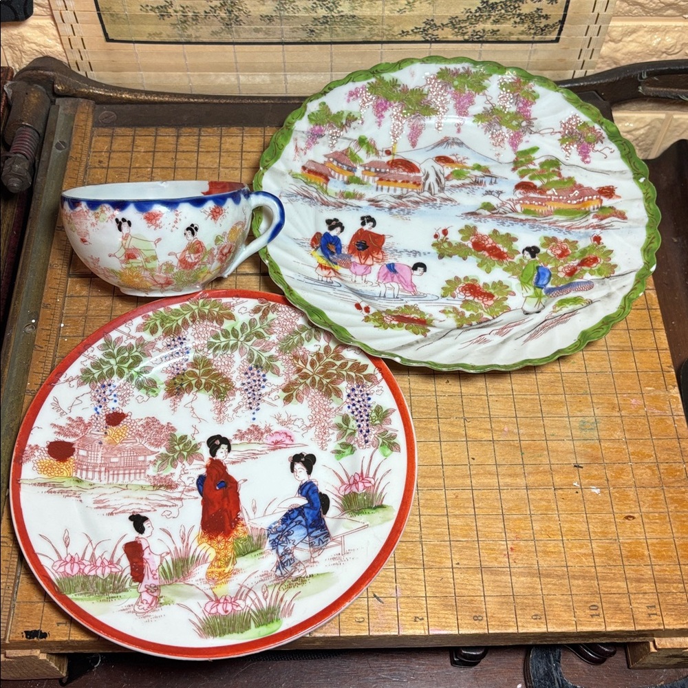 Geishaware Plate 8.5”D Green Rim w 7.25” Orange Rim Plate and Blue Rim Cup